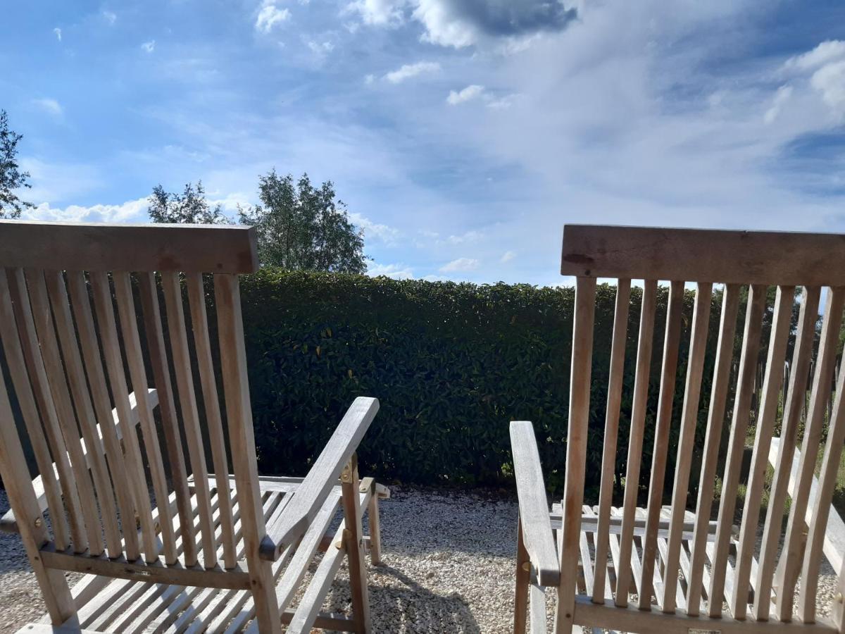 Casa-Cosi, Tourist & Business Suites & Flats With Reserved Parking And Private Terraces In Shared Garden With Seasonal Pool Included, Private Sauna Available Λόκερεν Εξωτερικό φωτογραφία