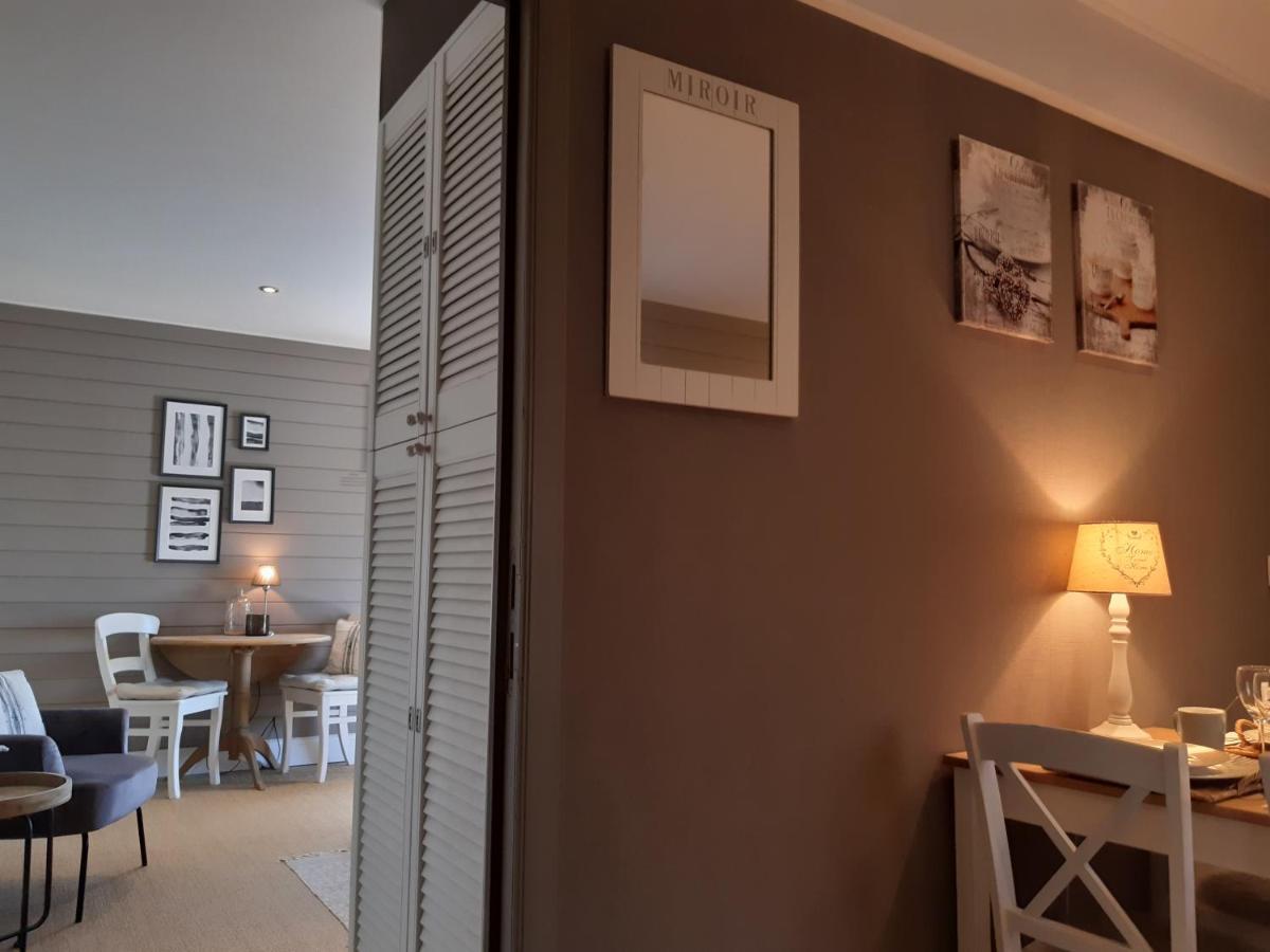 Casa-Cosi, Tourist & Business Suites & Flats With Reserved Parking And Private Terraces In Shared Garden With Seasonal Pool Included, Private Sauna Available Λόκερεν Εξωτερικό φωτογραφία