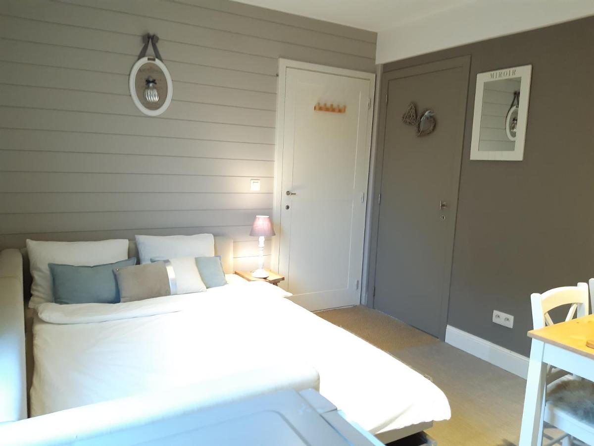 Casa-Cosi, Tourist & Business Suites & Flats With Reserved Parking And Private Terraces In Shared Garden With Seasonal Pool Included, Private Sauna Available Λόκερεν Εξωτερικό φωτογραφία