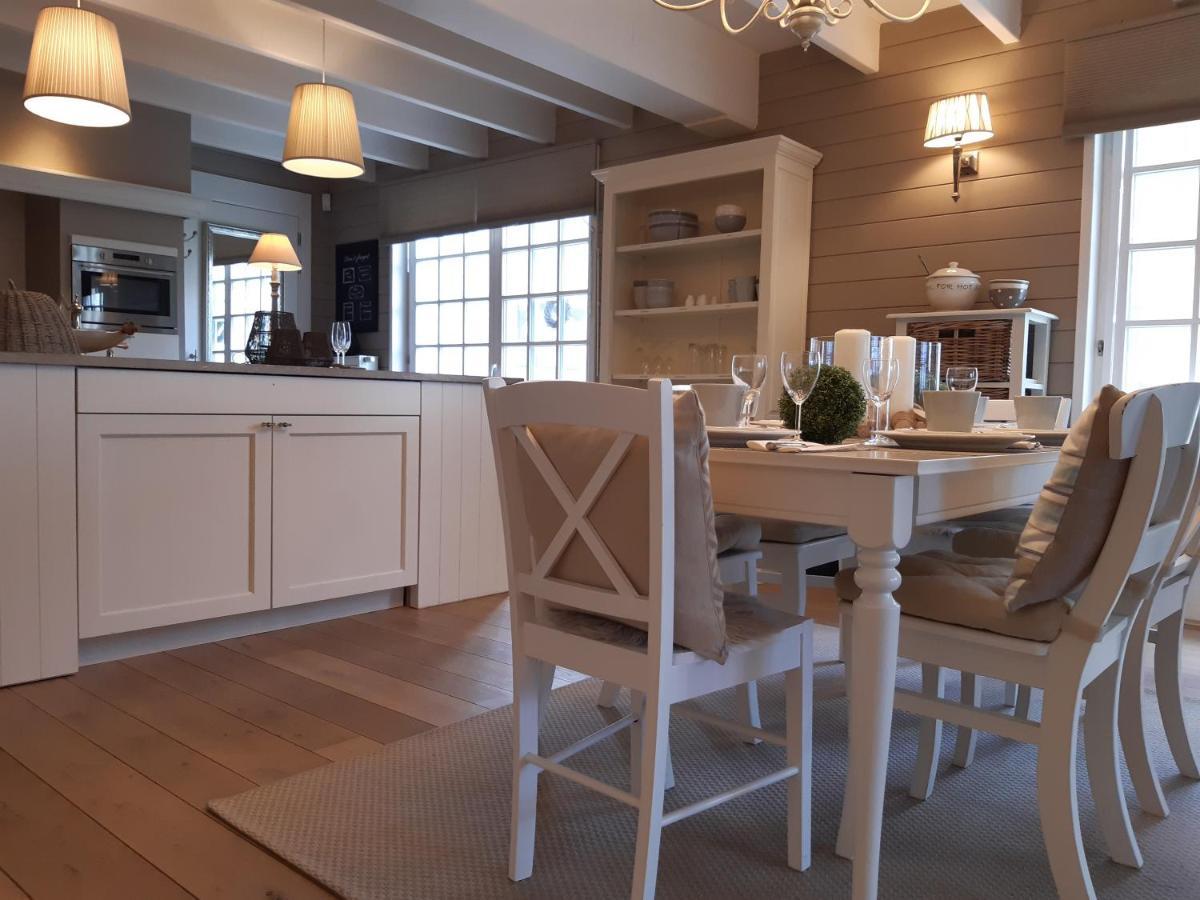 Casa-Cosi, Tourist & Business Suites & Flats With Reserved Parking And Private Terraces In Shared Garden With Seasonal Pool Included, Private Sauna Available Λόκερεν Εξωτερικό φωτογραφία