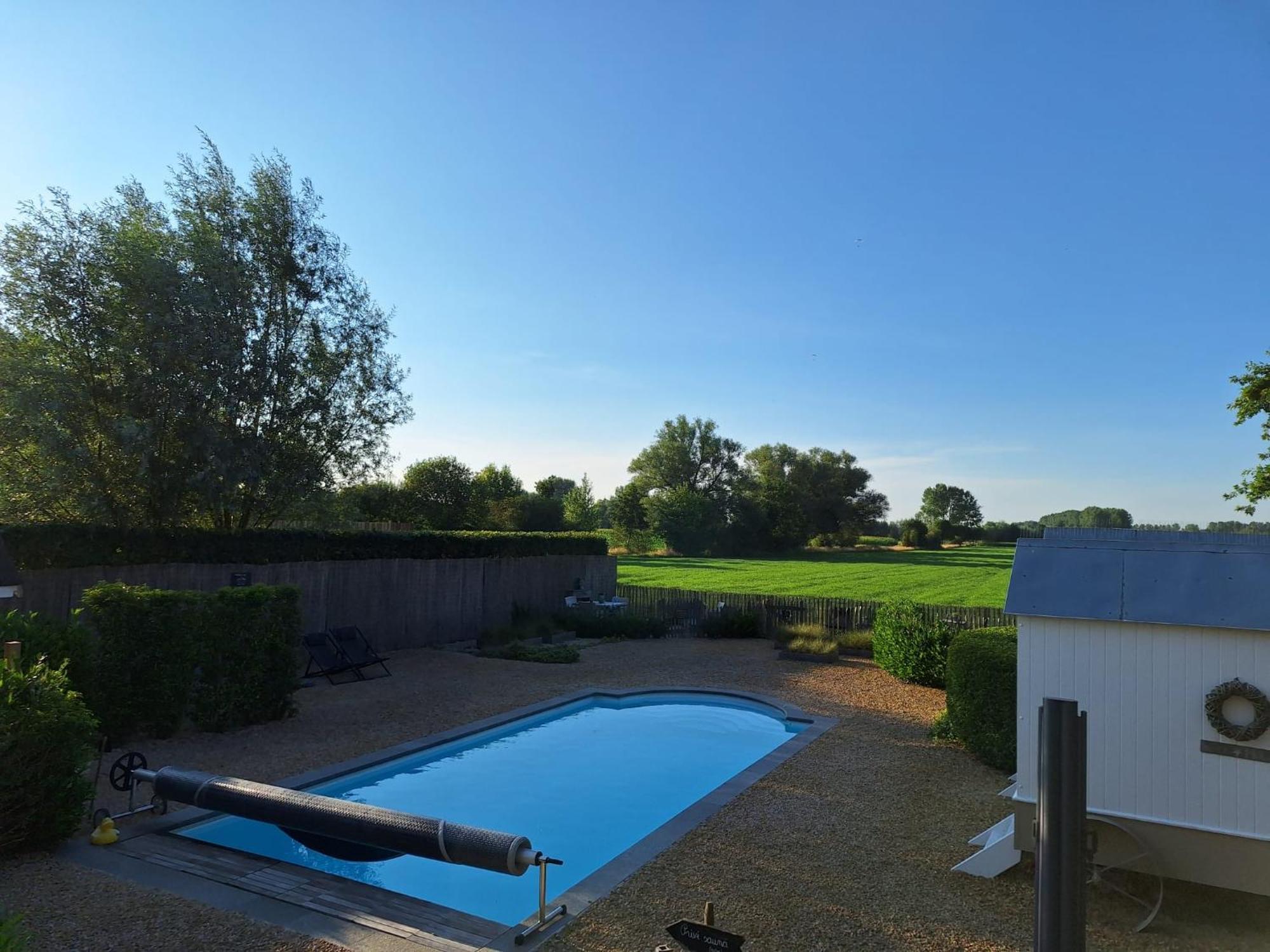 Casa-Cosi, Tourist & Business Suites & Flats With Reserved Parking And Private Terraces In Shared Garden With Seasonal Pool Included, Private Sauna Available Λόκερεν Εξωτερικό φωτογραφία